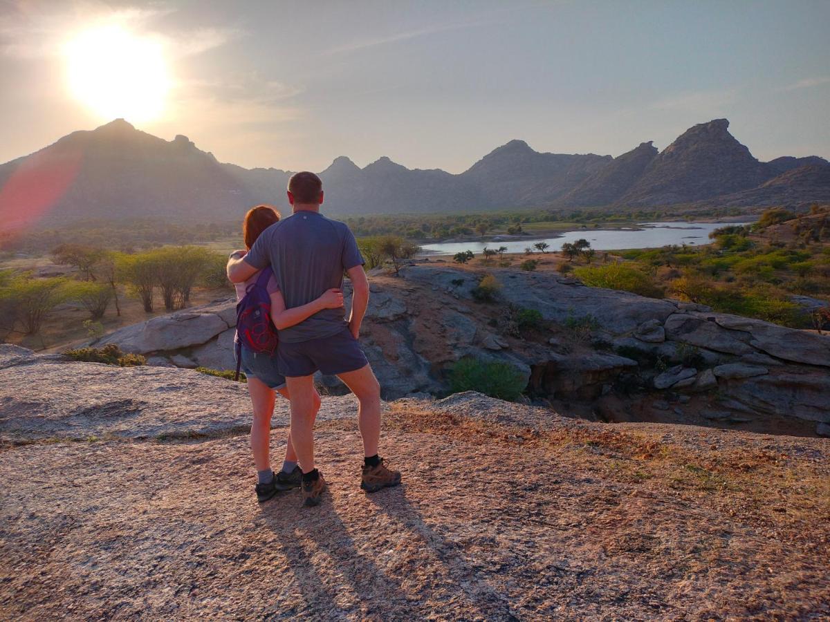 Jawai Bagpackers Hostel Sheoganj Ngoại thất bức ảnh